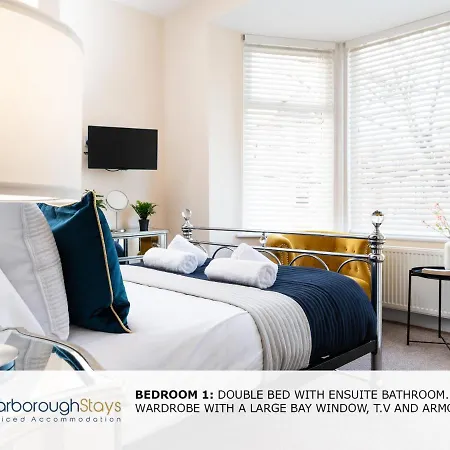 6 Bedroom Scarborough Retreat Sleeps 12