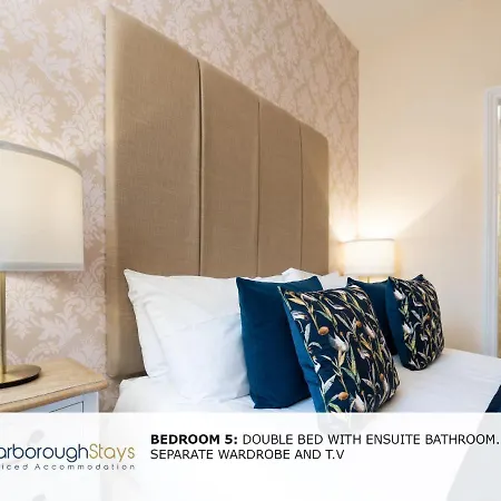 بيت للعطل 6 Bedroom Scarborough Retreat Sleeps 12 سكرابورو