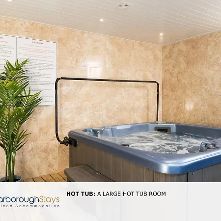 بيت للعطل 6 Bedroom Scarborough Retreat Sleeps 12 *