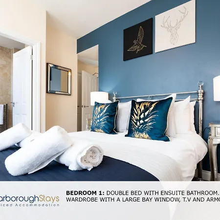بيت للعطل 6 Bedroom Scarborough Retreat Sleeps 12 *