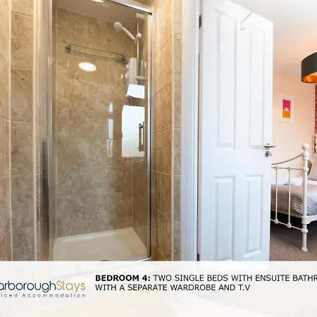 بيت للعطل 6 Bedroom Scarborough Retreat Sleeps 12 سكرابورو