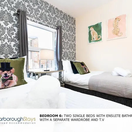 Holiday home 6 Bedroom Scarborough Retreat Sleeps 12 *