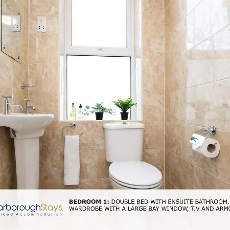 6 Bedroom Scarborough Retreat Sleeps 12 سكرابورو